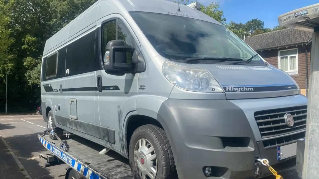 Van towing London
